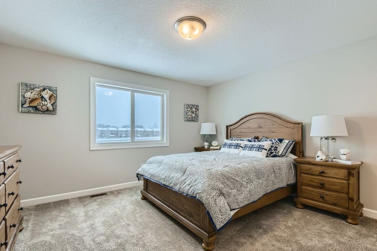 2110 Cleveland Lane South - Photo 7 of 11