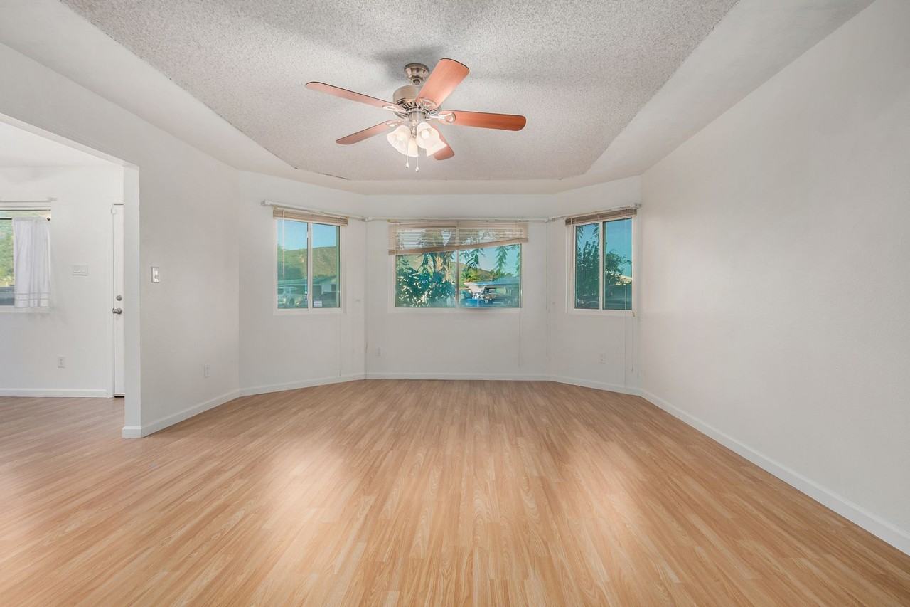 11448 North 24th Drive - Photo 5 of 25