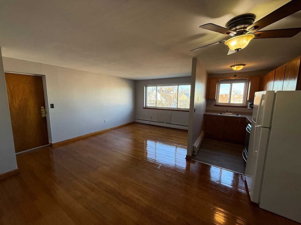 10 Plymouth Street - Photo 2 of 10