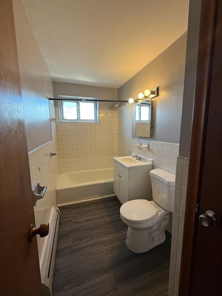 10 Plymouth Street - Photo 6 of 10