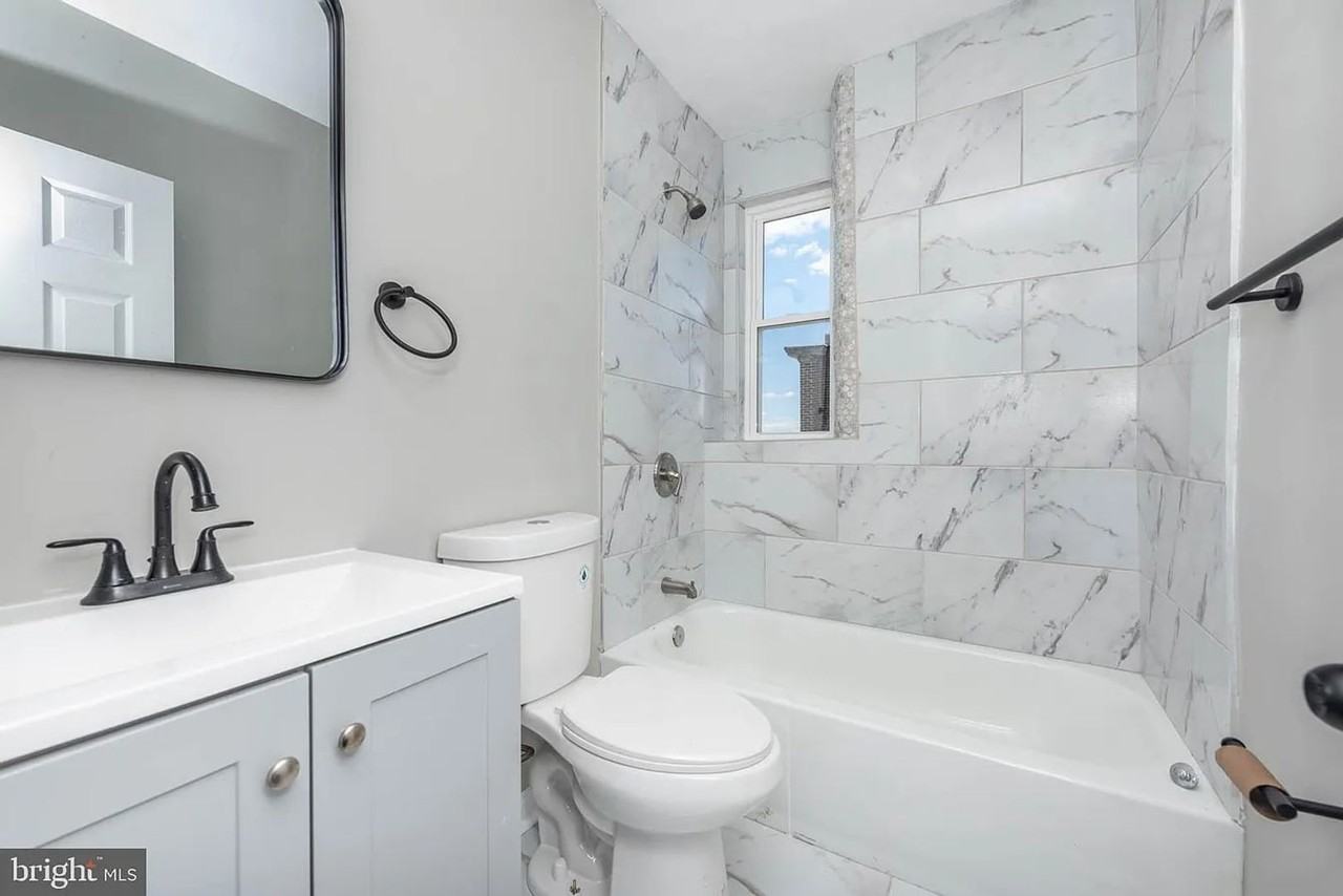 3300 Ravenwood Ave - Photo 6 of 50