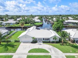 featured image of 772 Apple Tree Lane