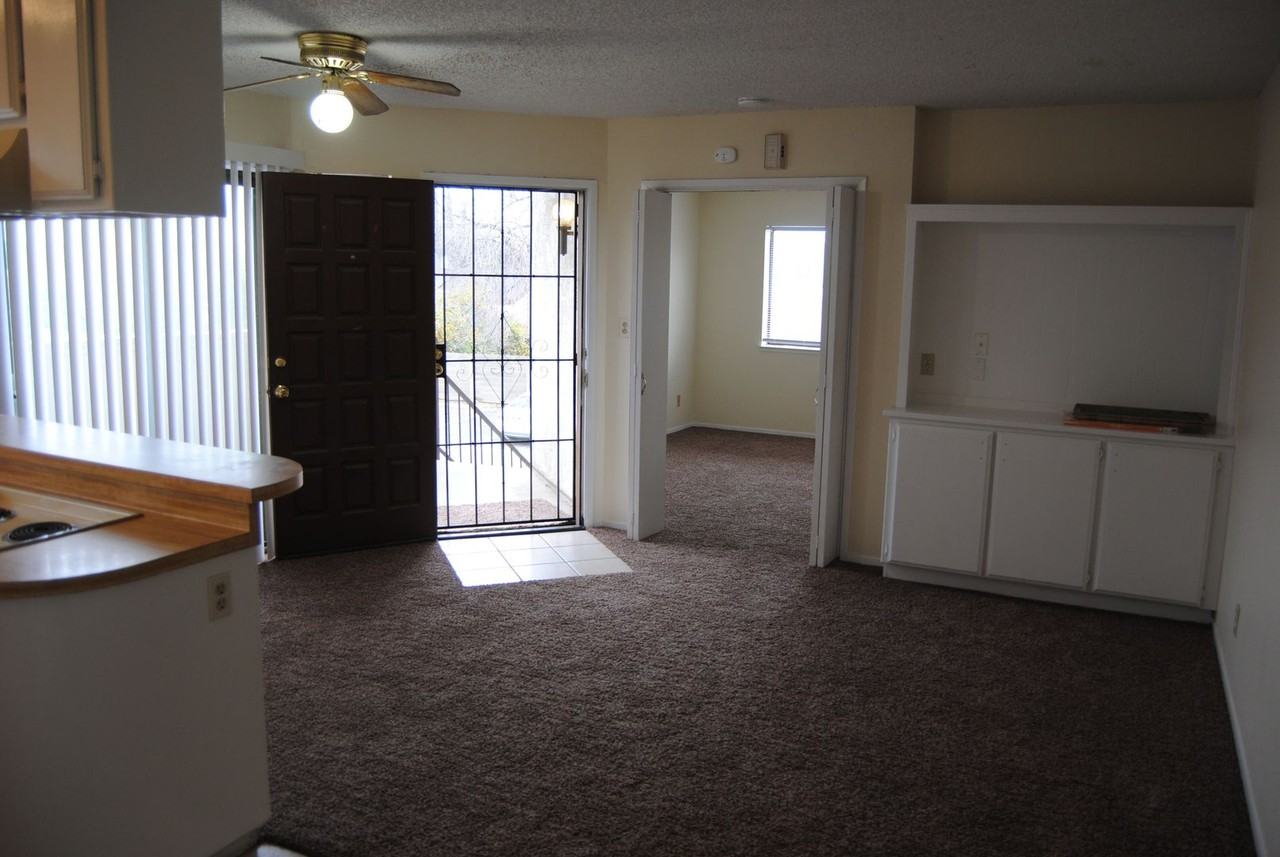 4809 Hahn Avenue #48 - Photo 4 of 5