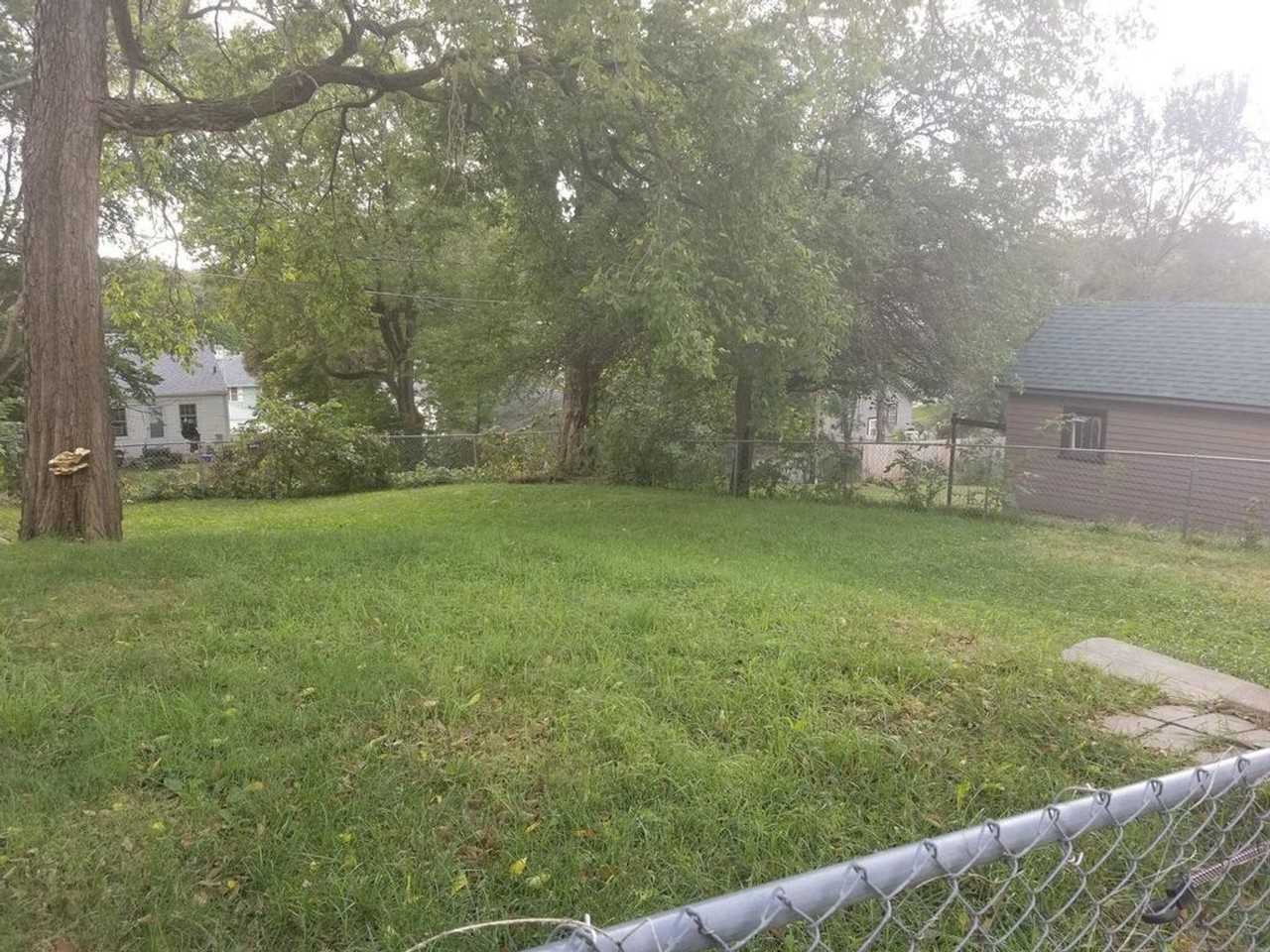 4327 Larimore Avenue - Photo 4 of 27