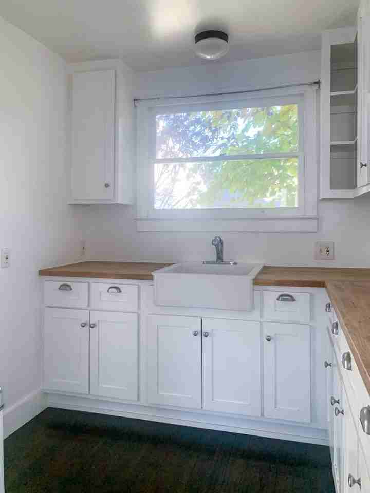 5670 York Boulevard - Photo 4 of 22