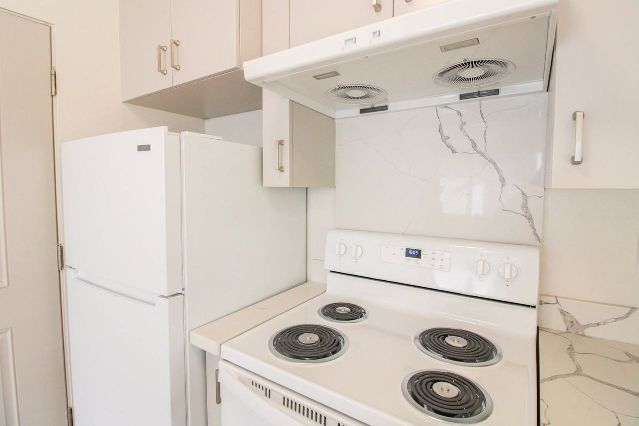 1247 Murray Street #4 - Photo 4 of 14