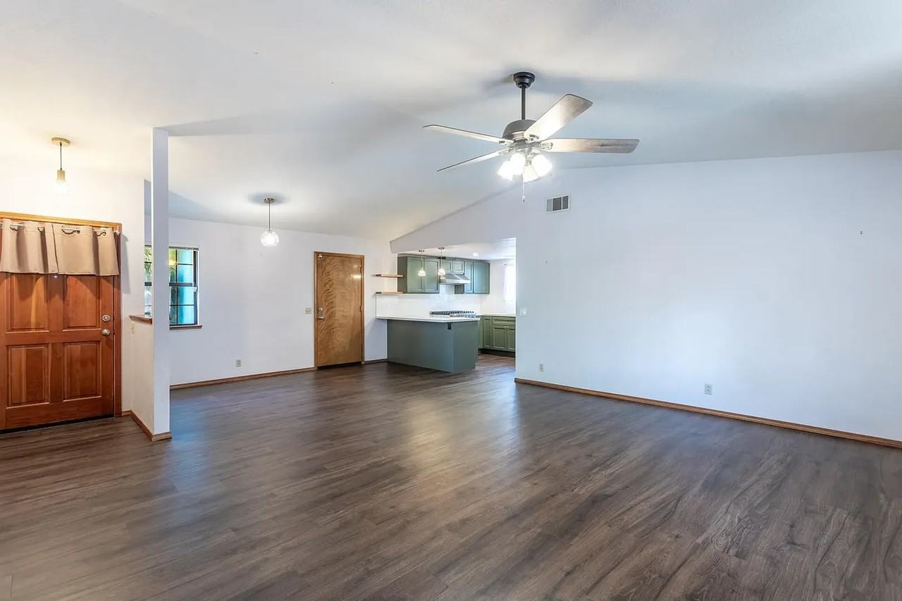 1756 Mary Lake Drive - Photo 4 of 14