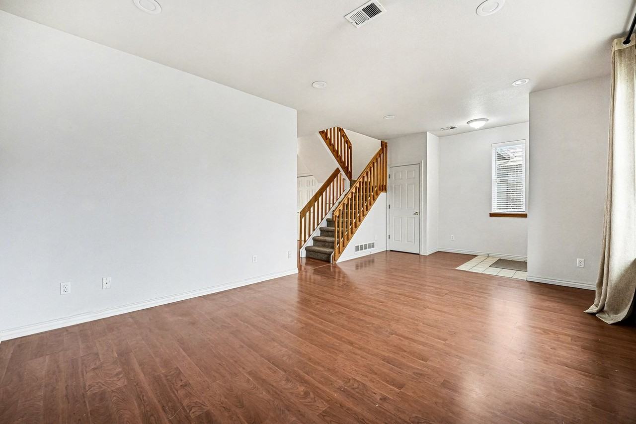 5267 Estes Cir - Photo 7 of 24