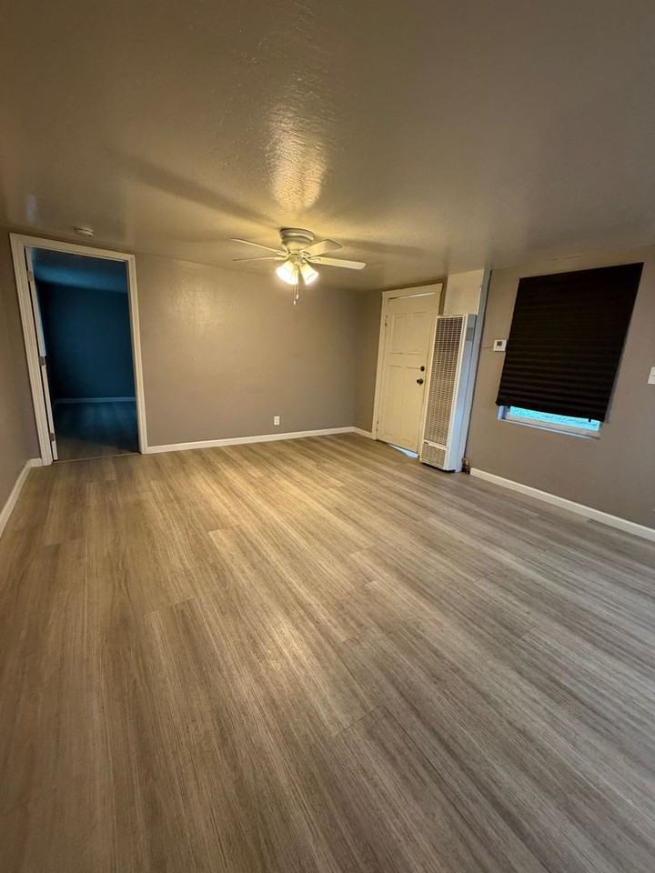 834 South Spruce Road - Photo 6 of 9