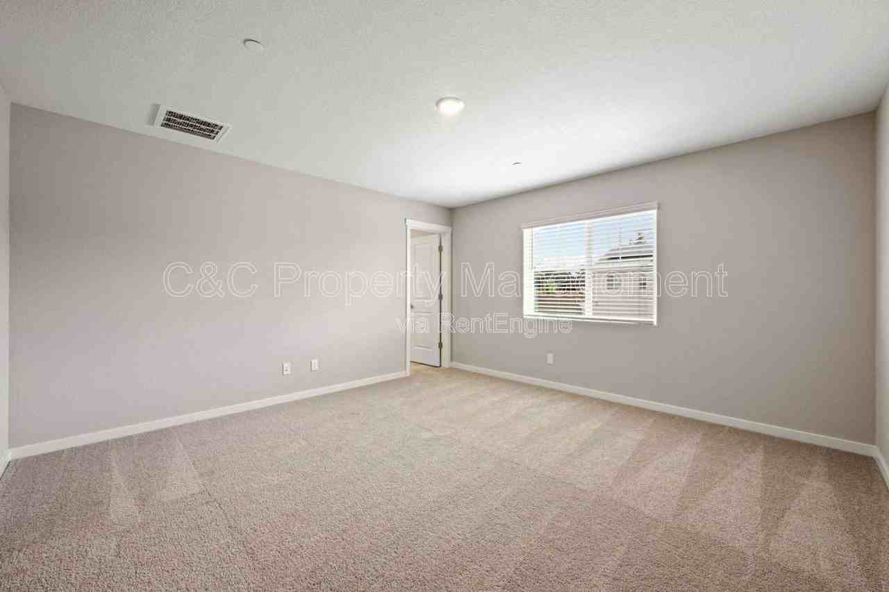 2838 Bedell Street - Photo 6 of 7