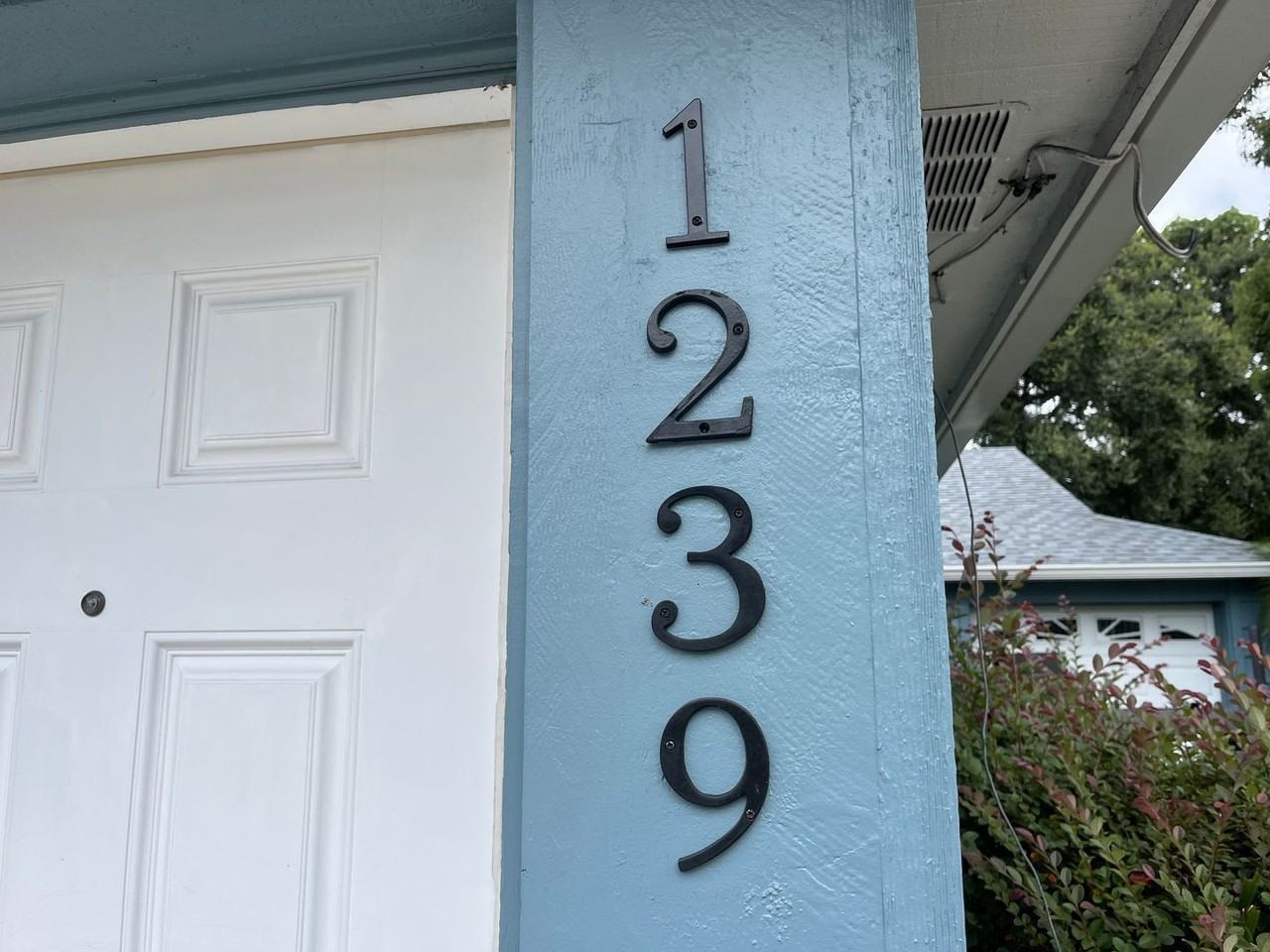 1239 Ridgewood Street - Photo 2 of 16