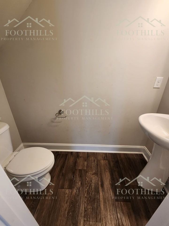 102 David St #A - Photo 4 of 13