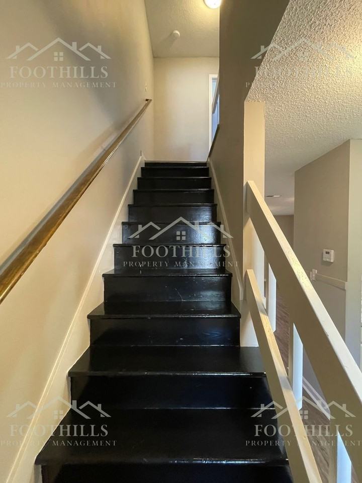 4332 Old Mill Road - Photo 6 of 12