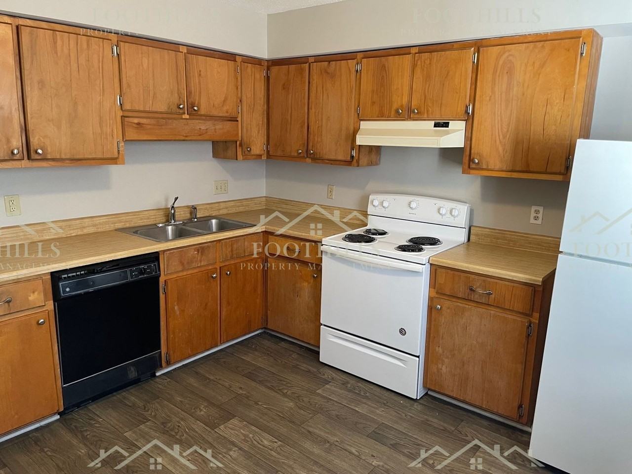 104 Woodland Dr #E - Photo 7 of 10