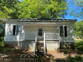 featured image of 1012 Johns Avenue