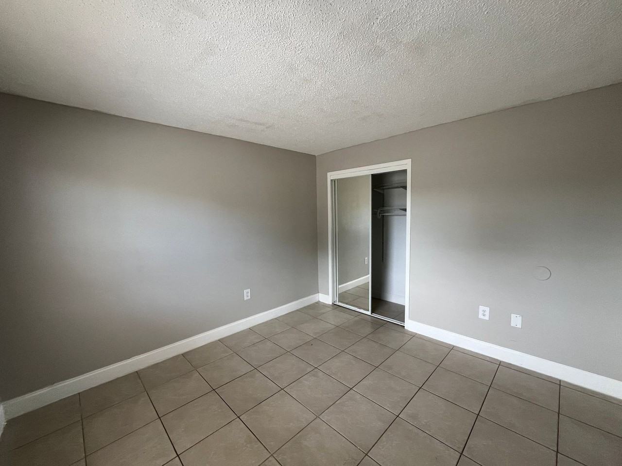 4142 Flying Fortress Ave - Photo 7 of 13