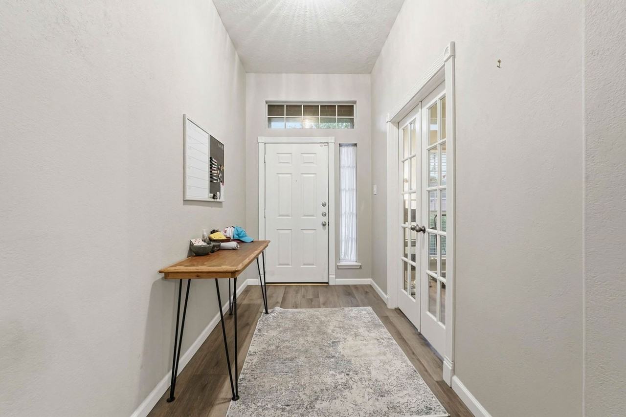 9706 Gold Rush Springs Drive - Photo 4 of 24