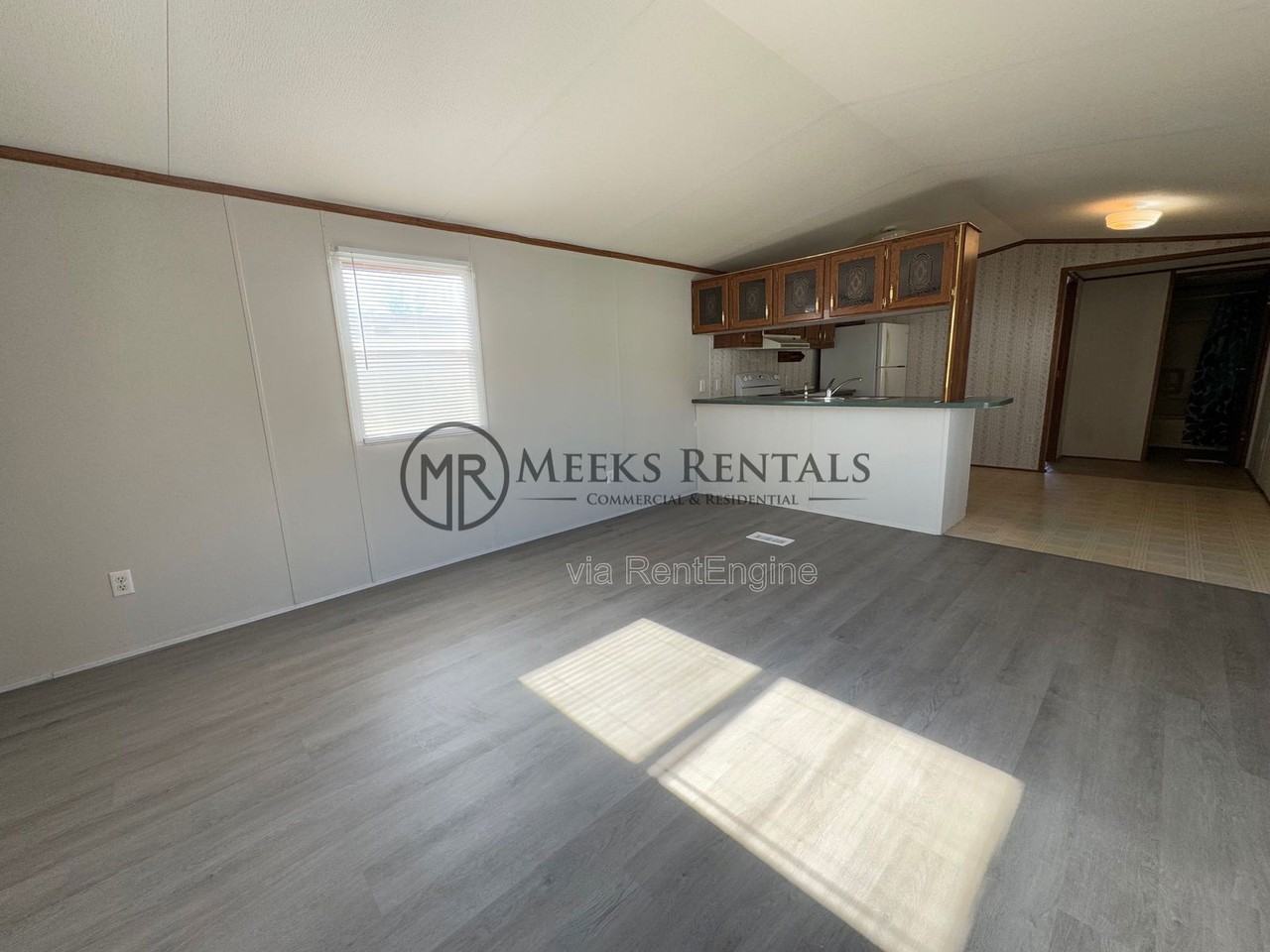 44 Julie Kate Street - Photo 5 of 11