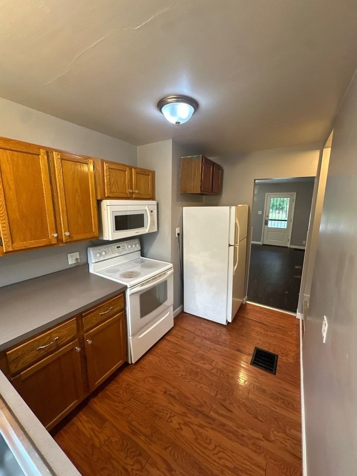 3844 East Pleasant Run Parkway North Drive