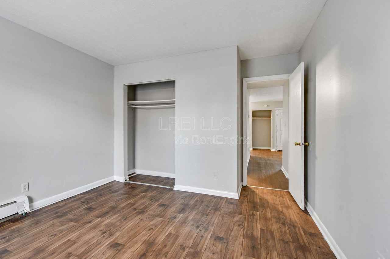 421 Poplar Level Court #307 - Photo 7 of 14