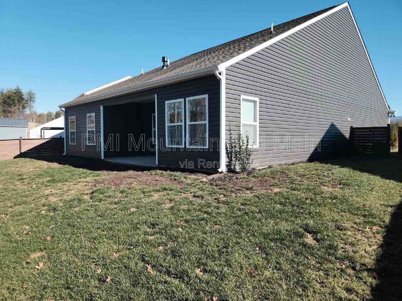 Ridgeview Ln - Photo 6 of 35