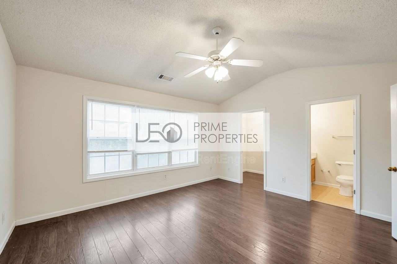 950 Parkway Rd - Photo 7 of 24