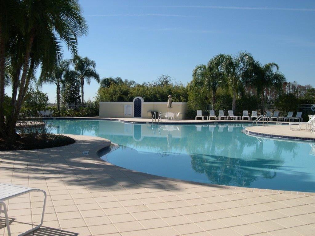 11827 Barletta Dr - Photo 2 of 18