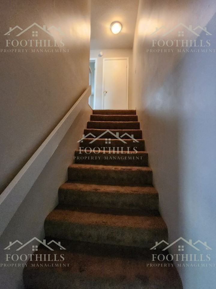 108 Woodland Dr #F - Photo 7 of 13