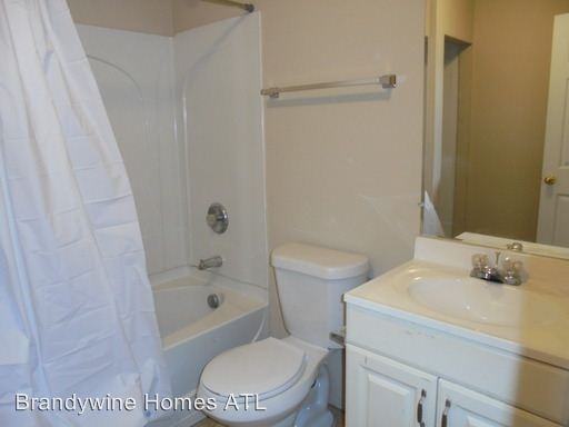 104 Dana Dr - Photo 3 of 14