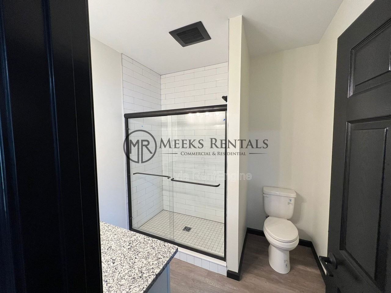 408 Leon Sullivan Way #201 - Photo 4 of 6