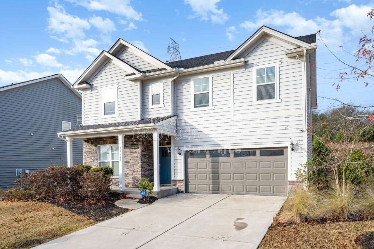 19016 Yellow Birch Dr - Photo 3 of 35