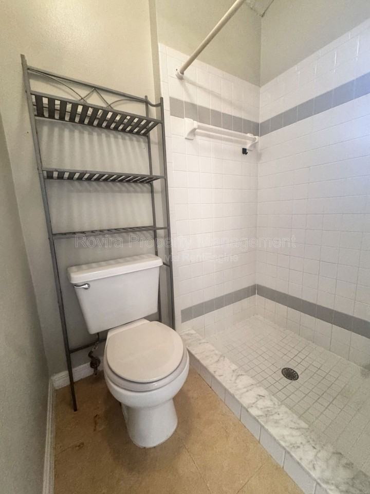 116 Barrington Drive - Photo 7 of 18