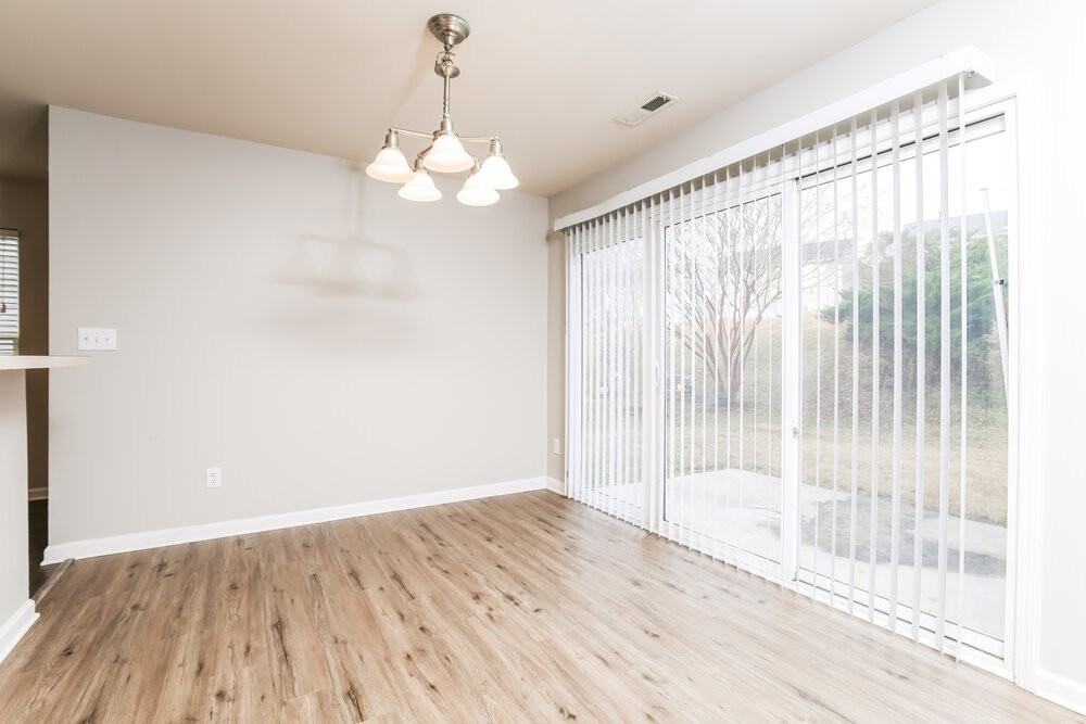 2043 Swimming Hole Cir - Photo 6 of 17