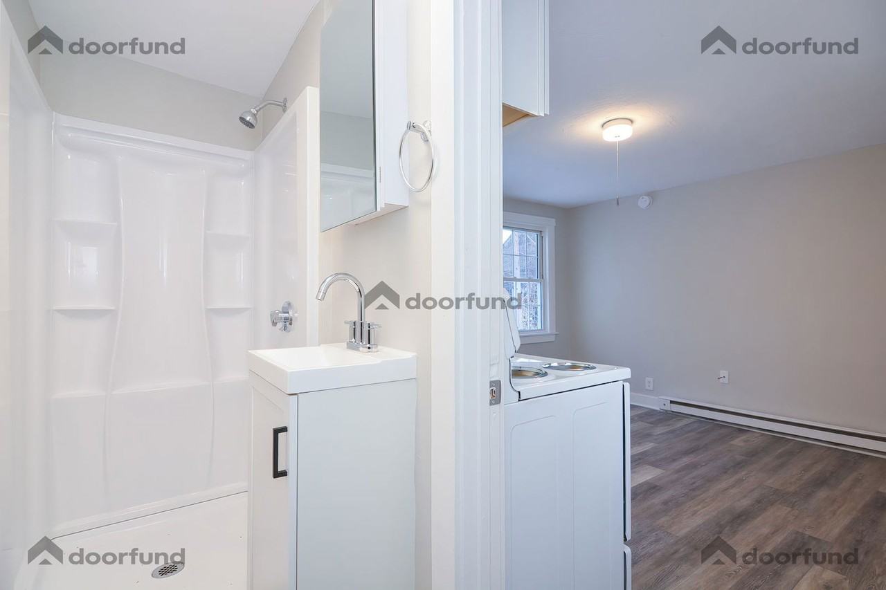 8 Marshall Court - Photo 7 of 8