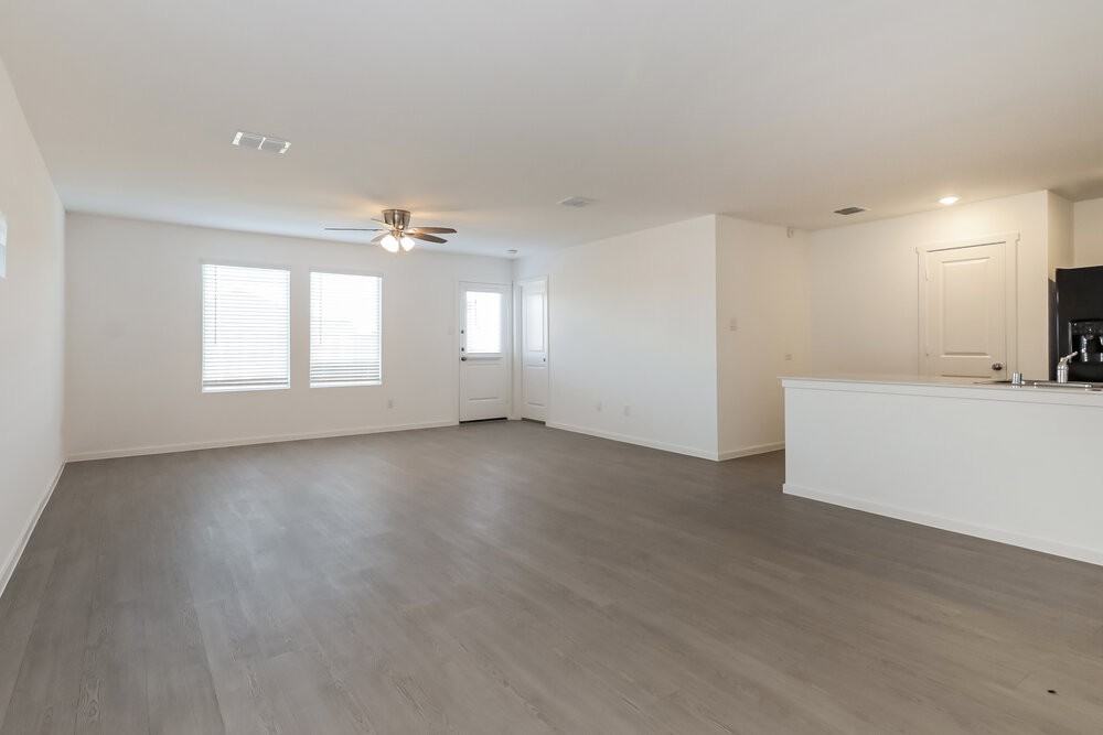 1809 Javelina St - Photo 5 of 16