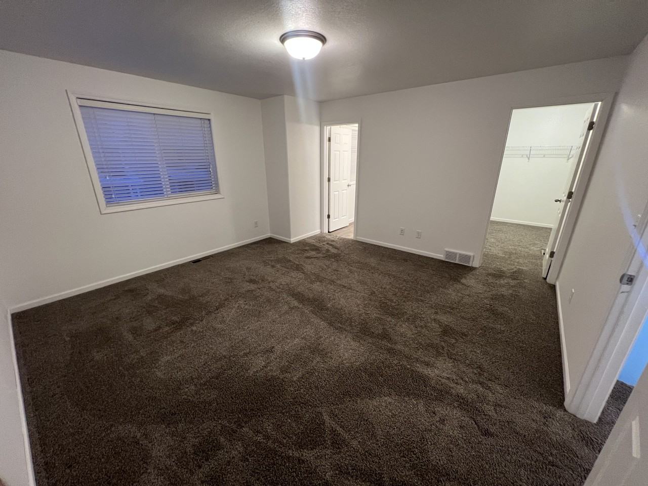 5970 36th St S - Photo 4 of 20