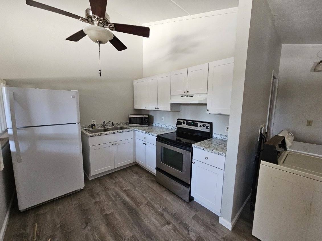 E Cotton Ct #B - Photo 7 of 23