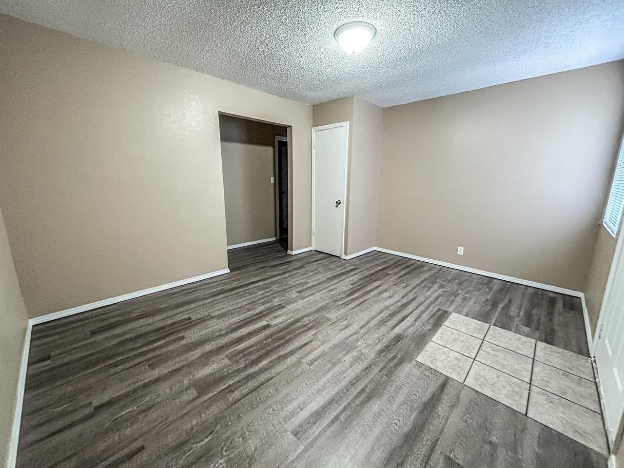 2100 Lynn Ln #A - Photo 2 of 7