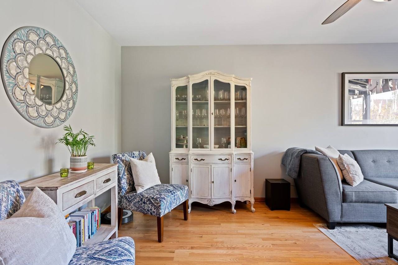 2815 N Avers Ave #2 - Photo 2 of 16