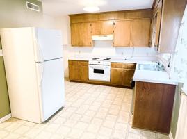 featured image of 859 Vista View Lane #7