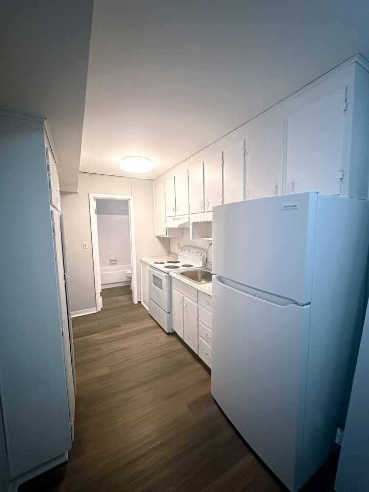 1300 Spruce Street #1