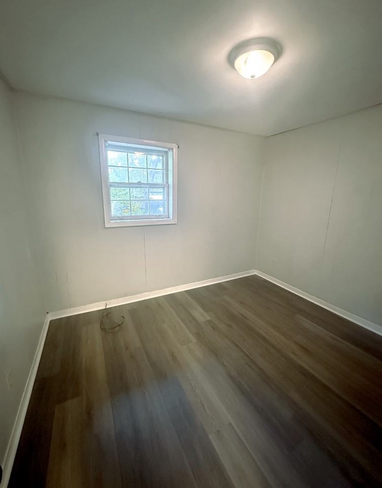 1300 Spruce St #1 - Photo 7 of 9