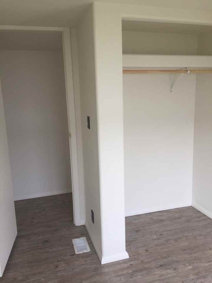 421 North Hooper Avenue #G9MH - Photo 3 of 7