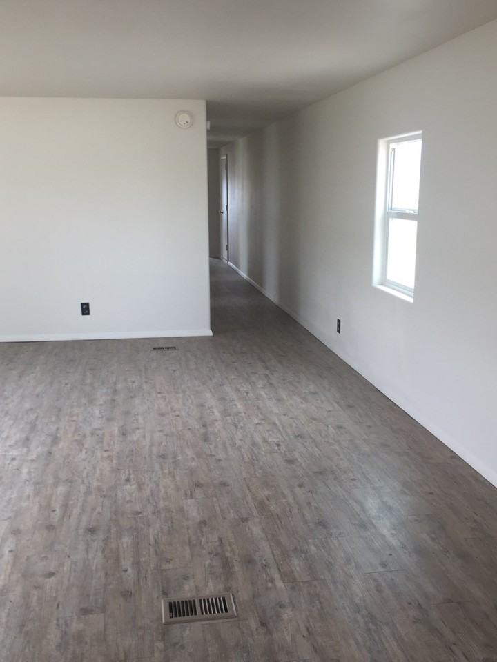 421 North Hooper Avenue #G9MH - Photo 4 of 7