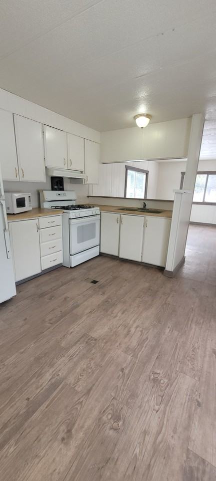 351 South 1st East Street #5MH - Photo 2 of 8