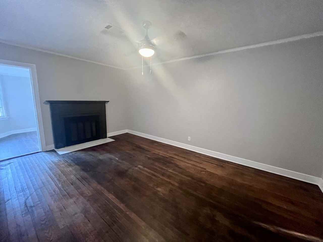 133 King St - Photo 2 of 12