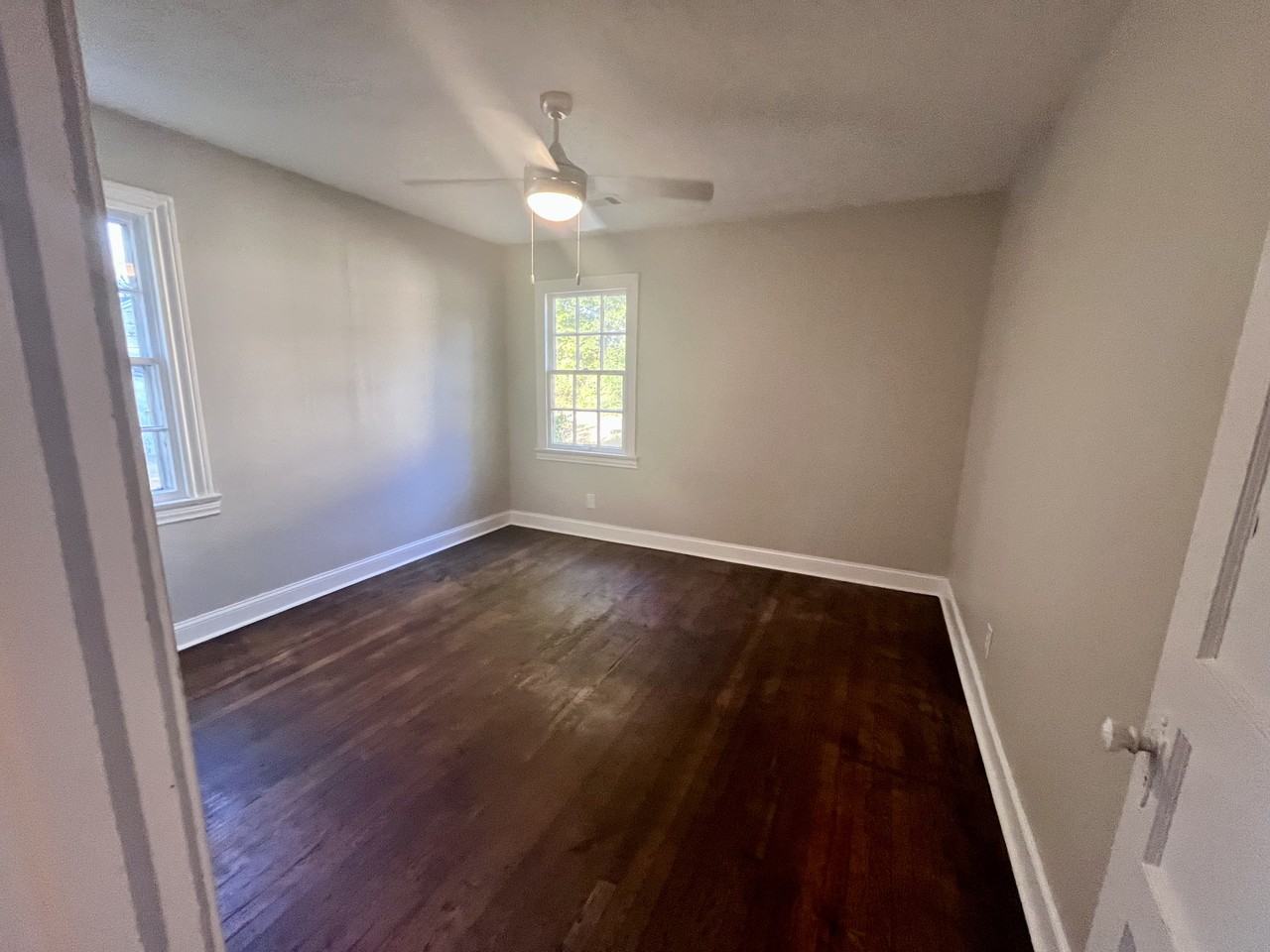 133 King St - Photo 3 of 12