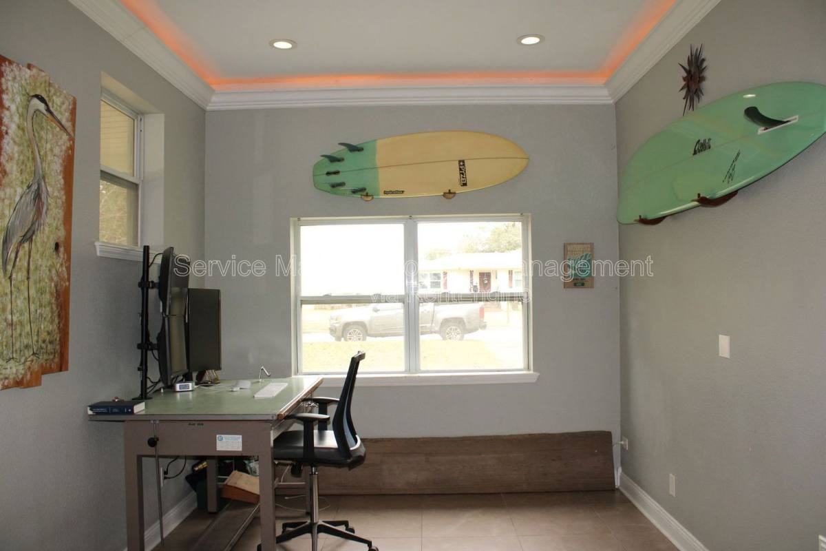 1550 E Leonard St - Photo 3 of 10