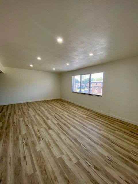 17 Kensington Heights Rd - Photo 2 of 10