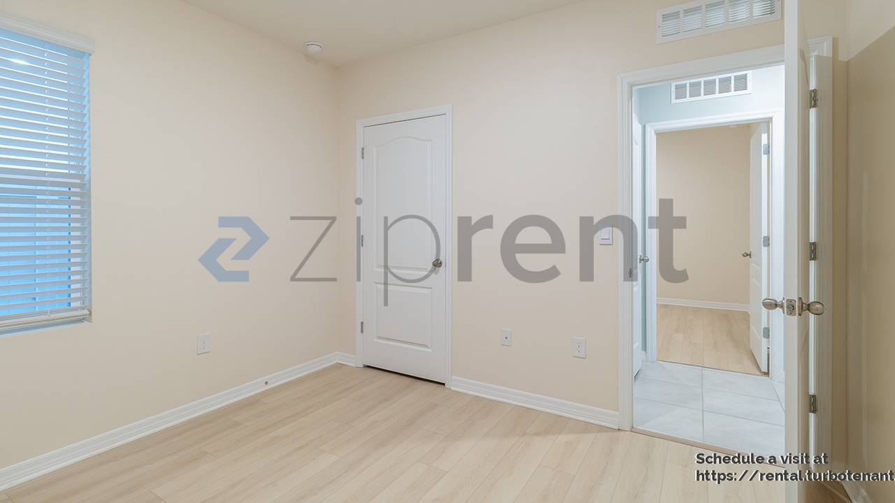 3945 Angola Ln - Photo 6 of 11